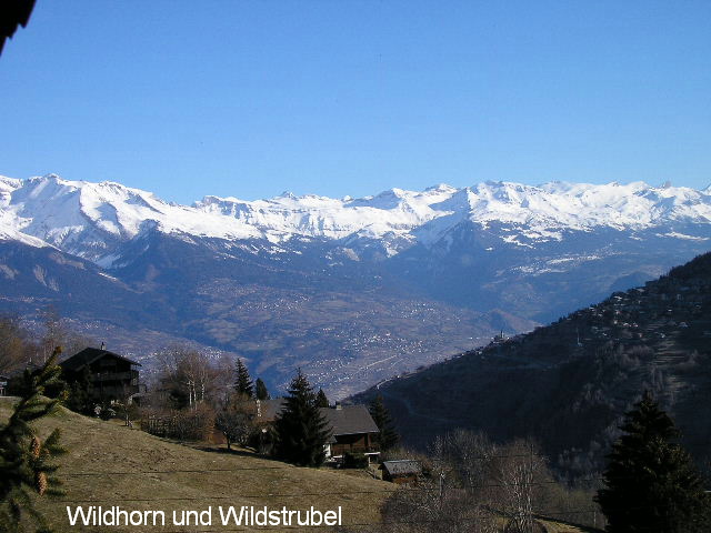 Bergspitzen zwischen dem is und Bern